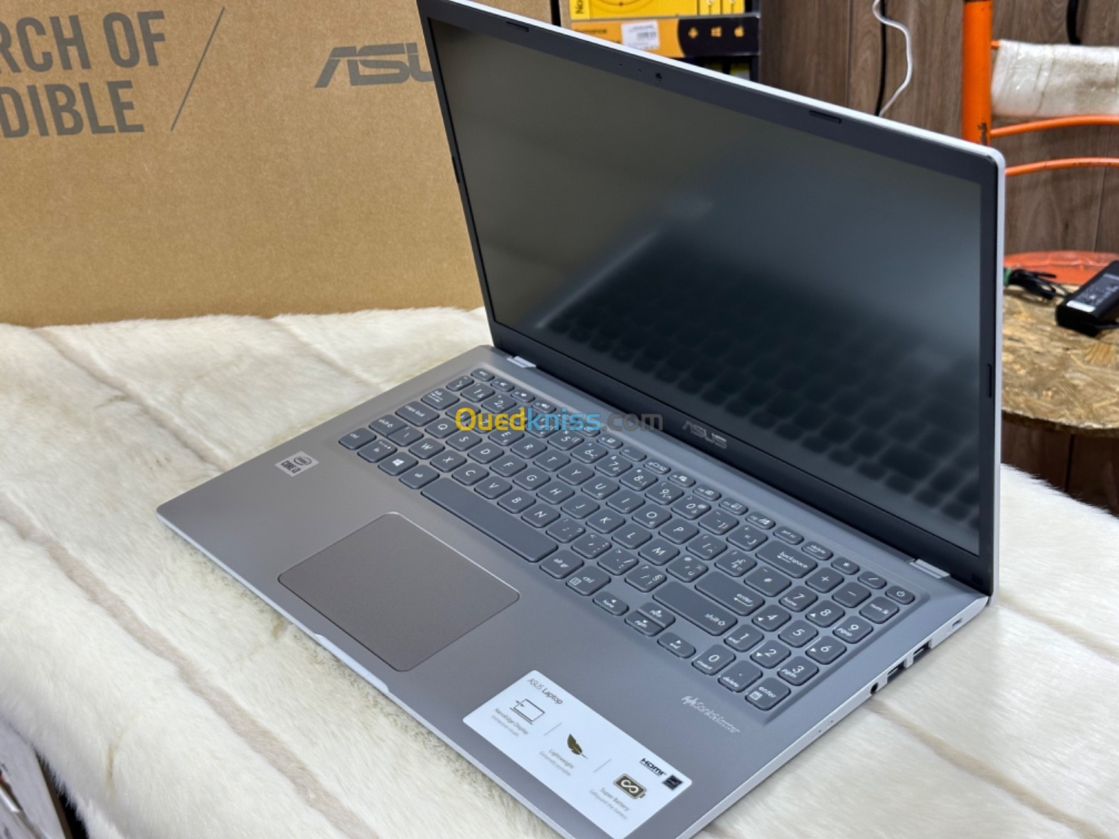 LAPTOP ASUS X515F CPU I3 10EME RAM 4G DISQUE 256GB SSD + 1000GB HDD