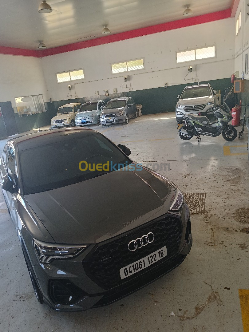 Audi Q3 2022 