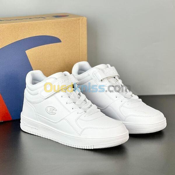 ORIGINAL ( 40 -> 44)  Champion Rebonud High triple white S21904-WW001