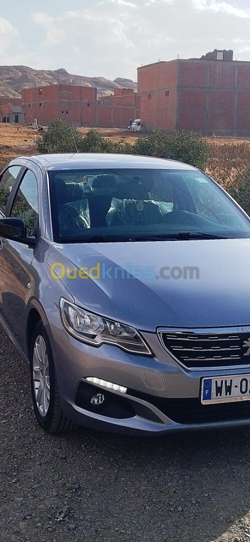 Peugeot 301 2022 Allure