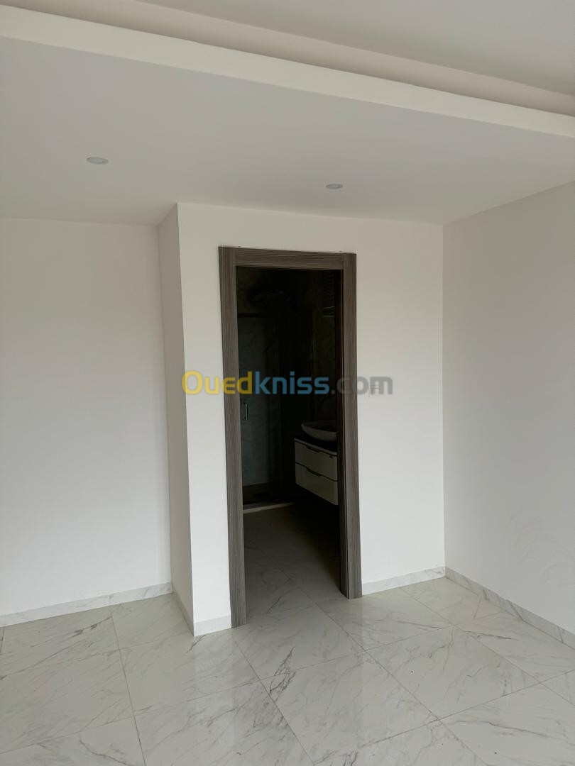 Location Appartement F4 Alger Cheraga