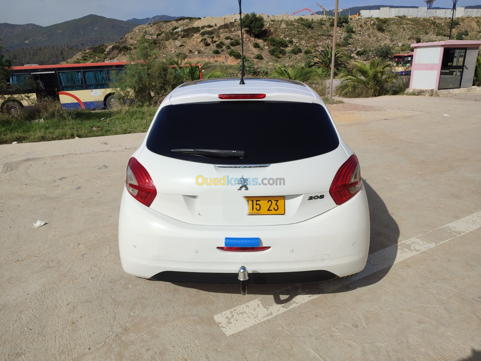 Peugeot 208 2015 Allure