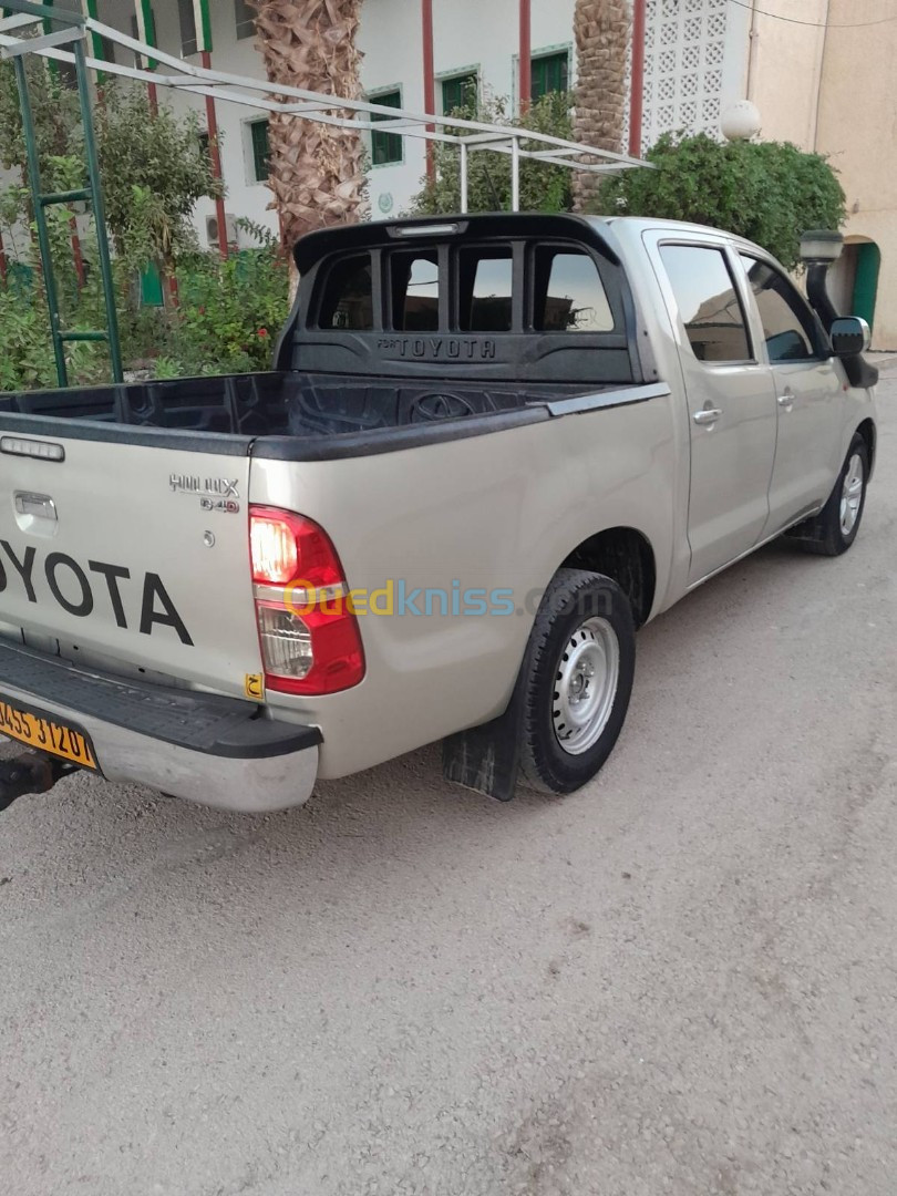 Toyota Hilux 2012 