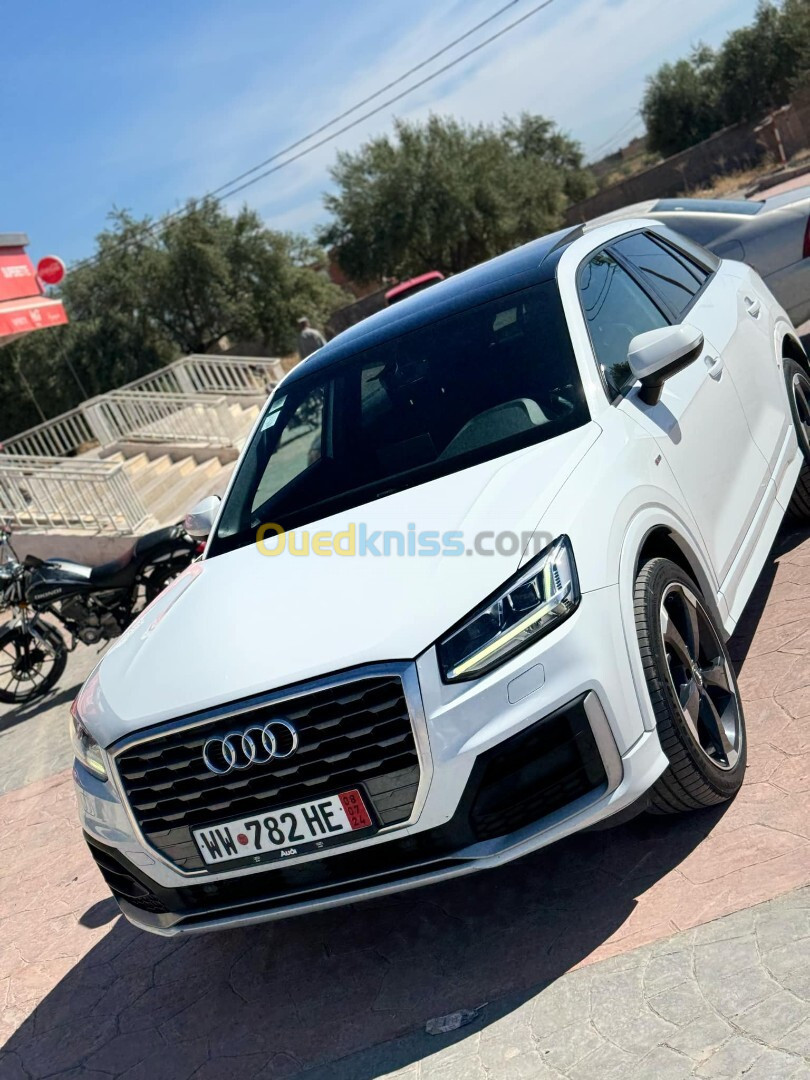 Audi Q2 2019 S_Line