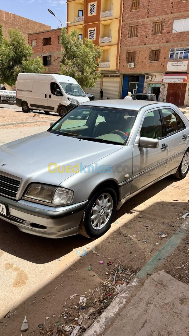 Mercedes Classe C 2000 250