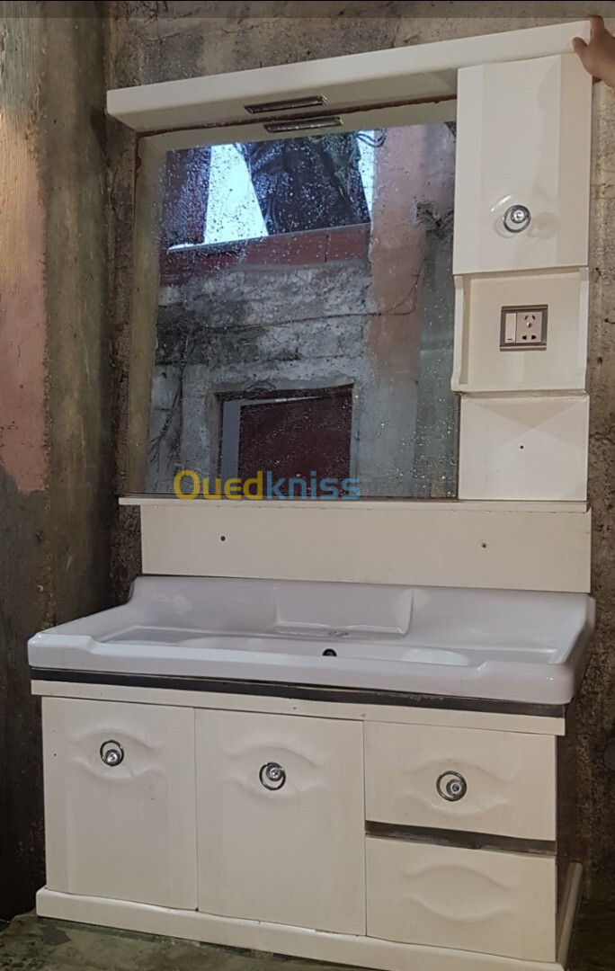 Meuble de douche  lavabo