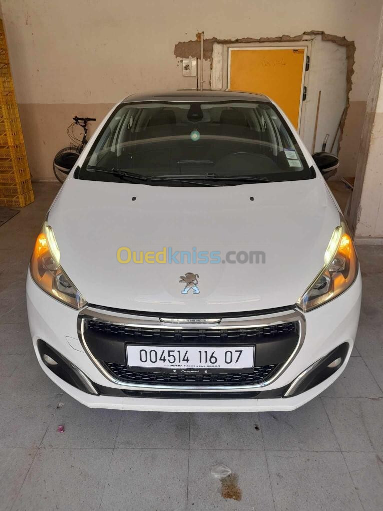 Peugeot 208 2016 Allure