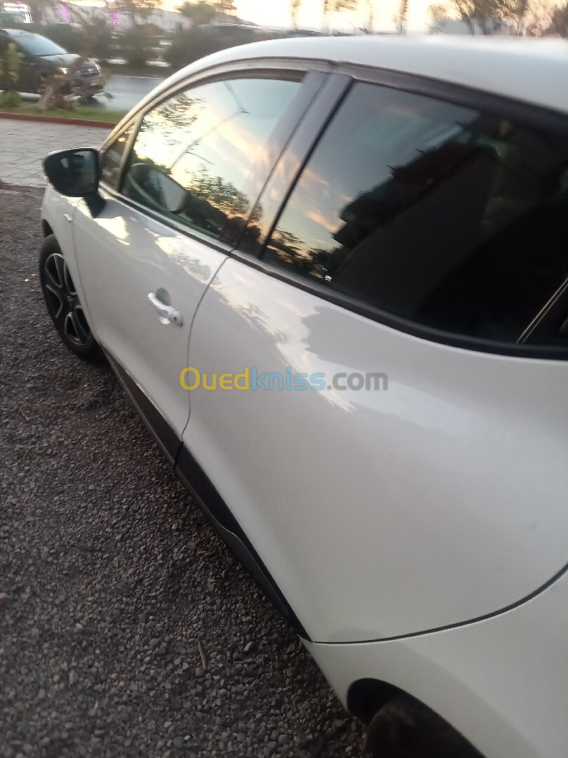 Renault Clio 4 2015 Limited