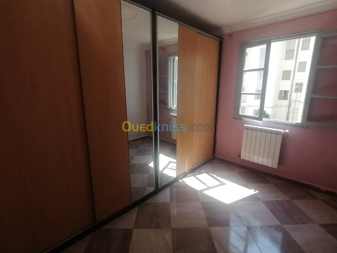 Location Appartement F4 Alger Hraoua