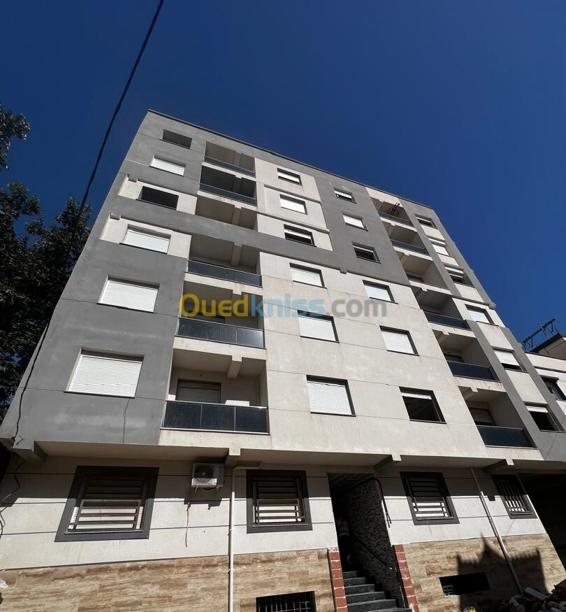 Vente Appartement F4 Alger Bordj el bahri