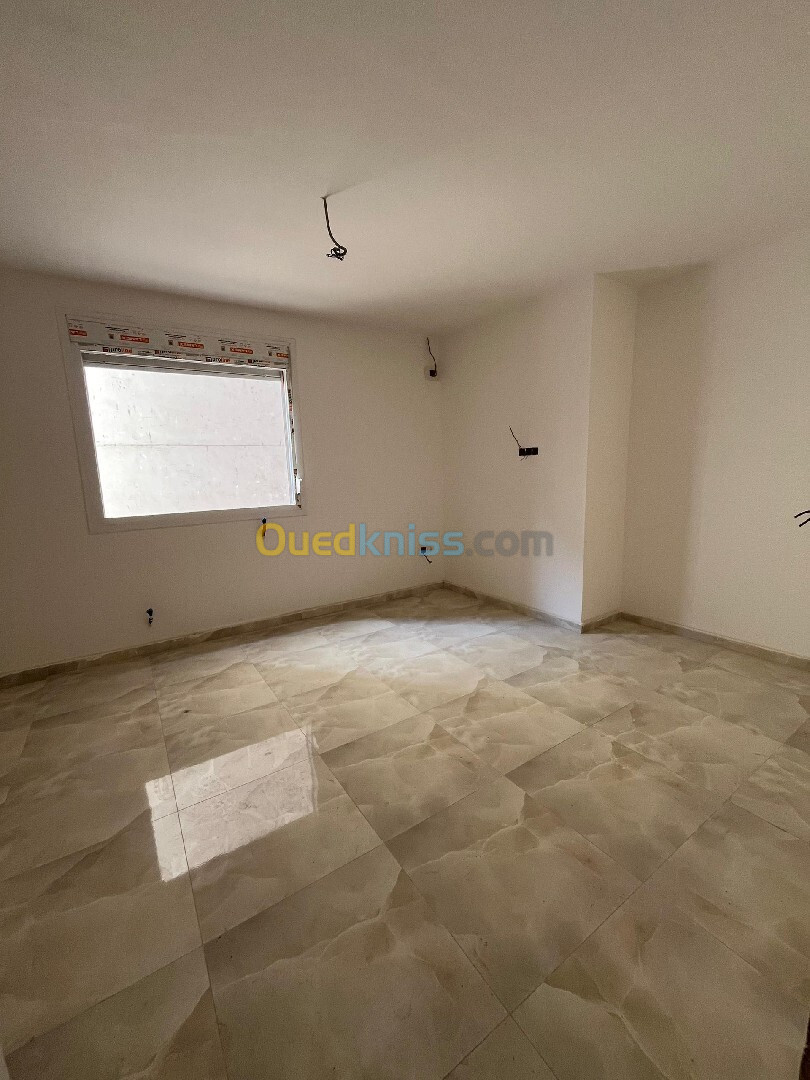 Vente Appartement F4 Alger El achour