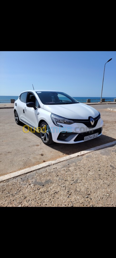 Renault Clio 5 2023 S line