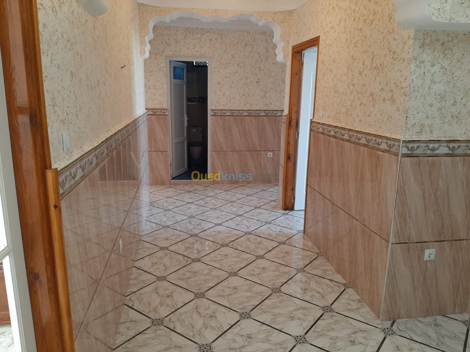 Location vacances Appartement F4 Boumerdès Dellys