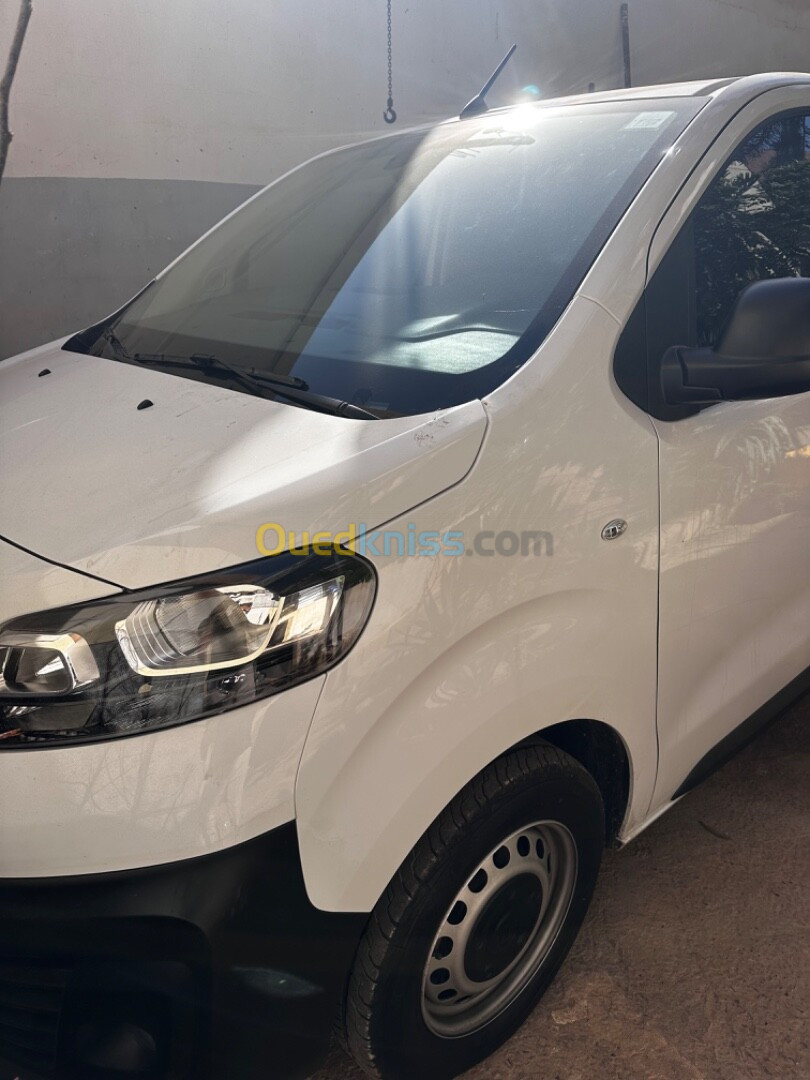 Fiat Professional Scudo 2024 16