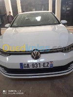 Volkswagen Golf 8 2021 active