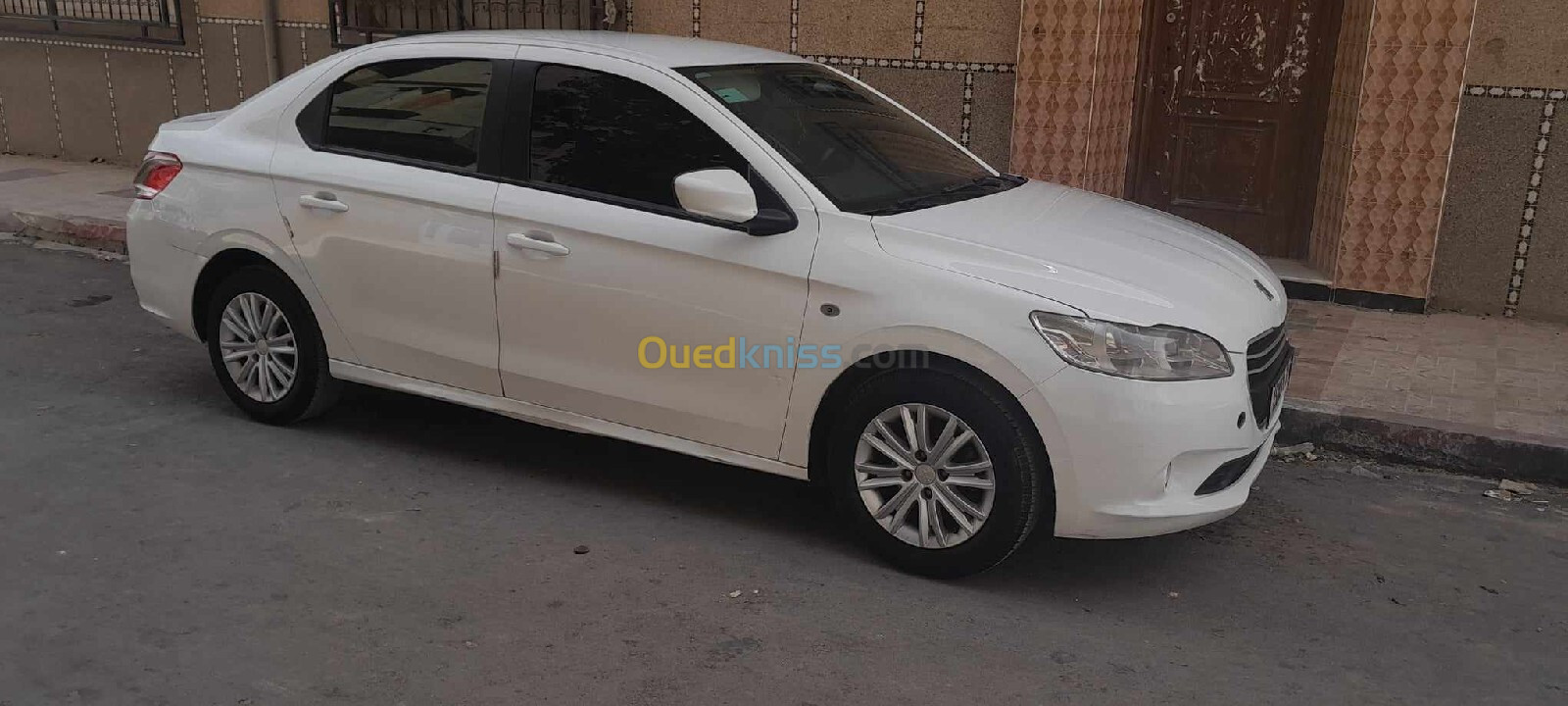 Peugeot 301 2013 301