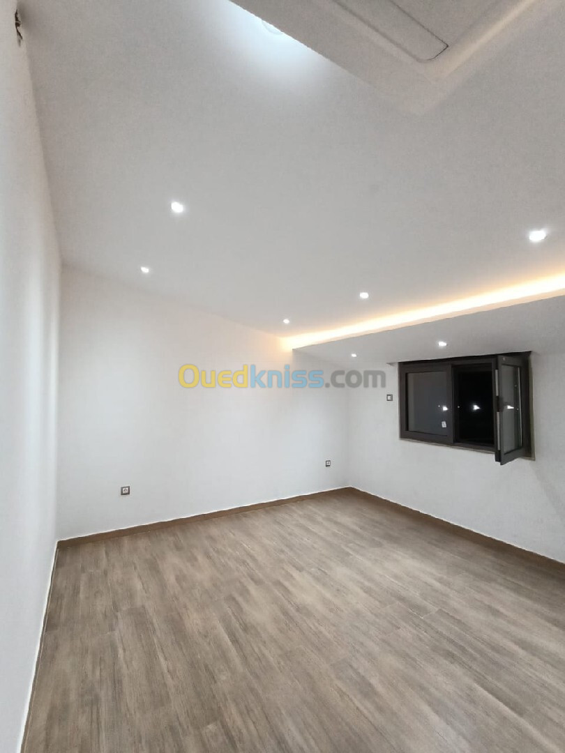 Vente Appartement F5 Alger Dely brahim