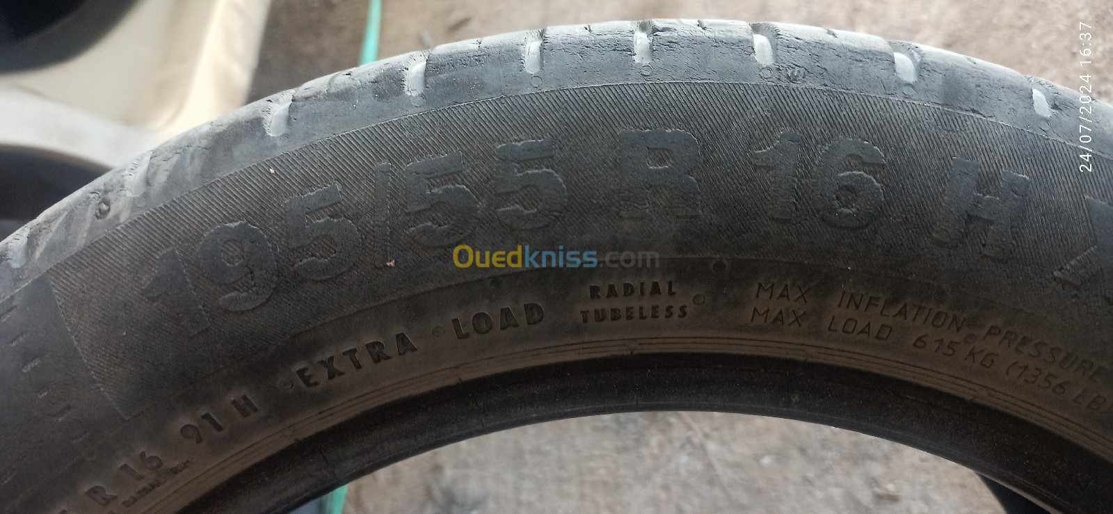 Pneus 195/55 R16 continental 