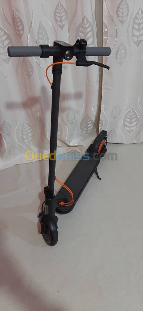 Trottinette Xiaomi 4 go