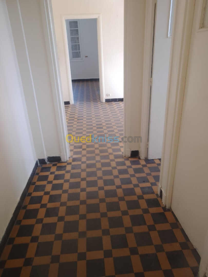 Location Appartement F3 Alger Kouba