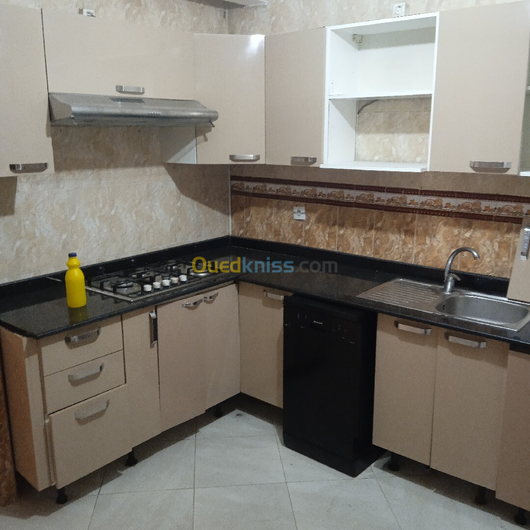 Location Niveau De Villa F3 Alger Kouba