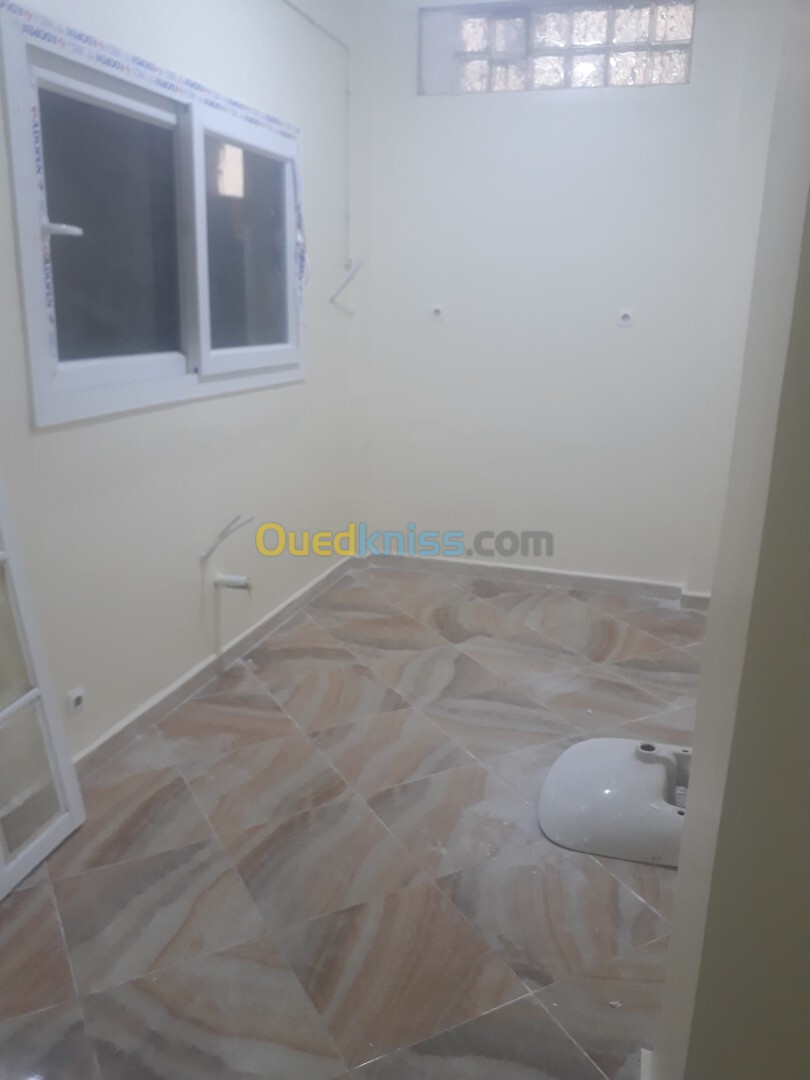 Location Appartement F2 Alger Douera