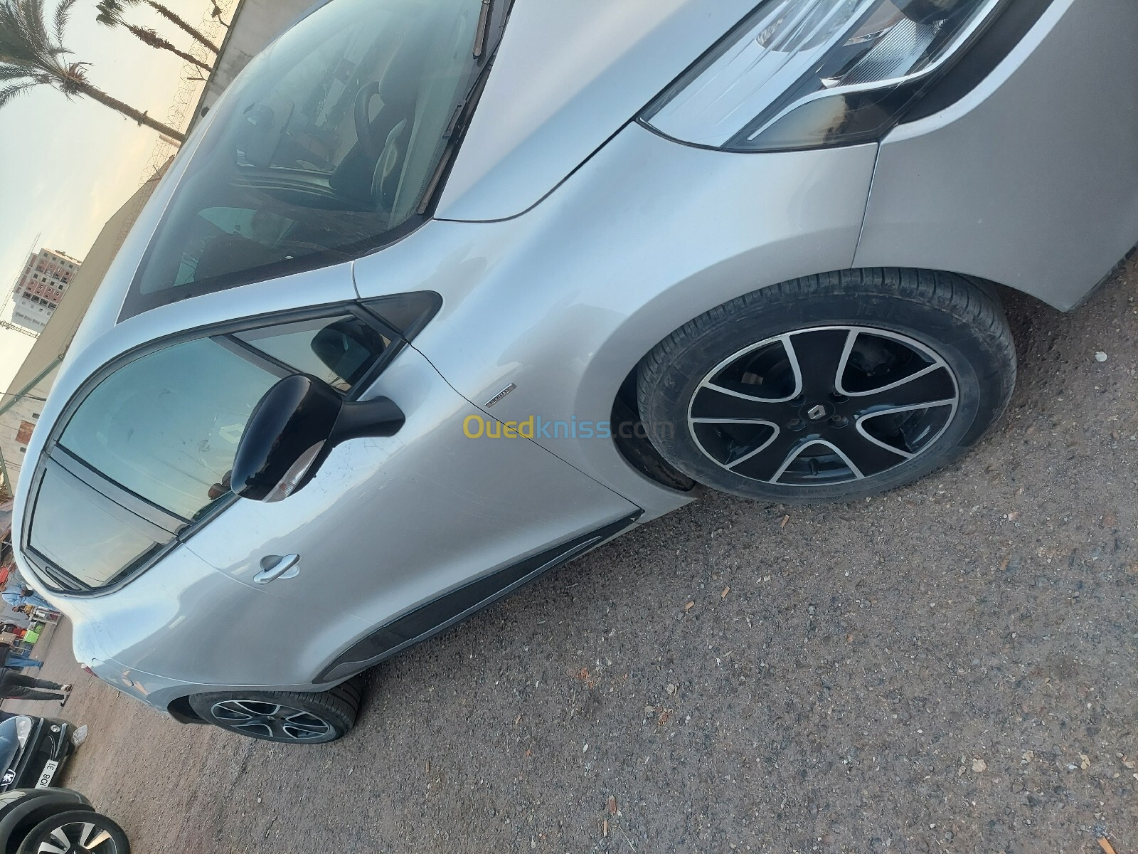 Renault Clio 4 2015 Limited 2