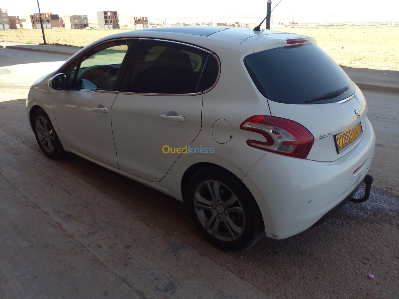 Peugeot 208 2014 208