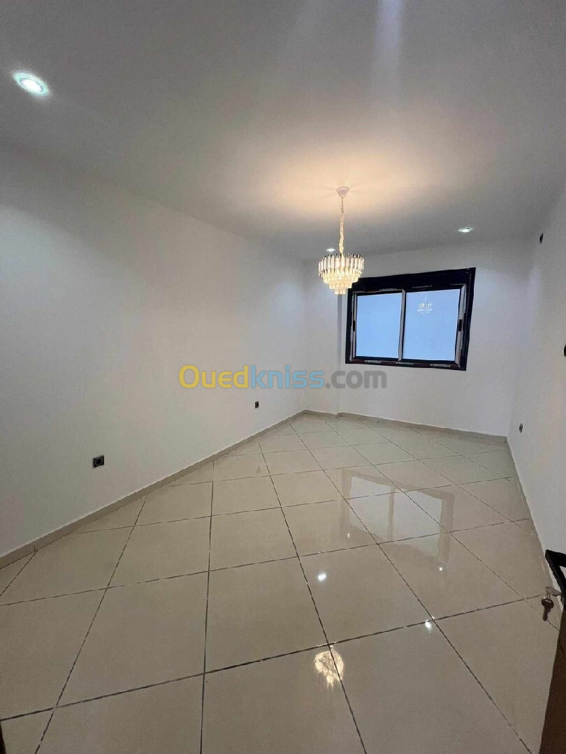 Location Appartement F3 Oran Bir el djir