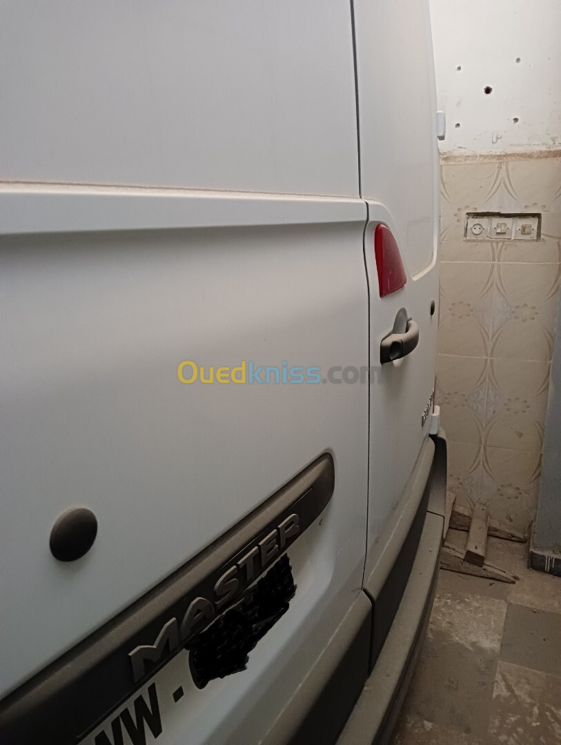 renault master 3 panneaux 3 بانو 2022