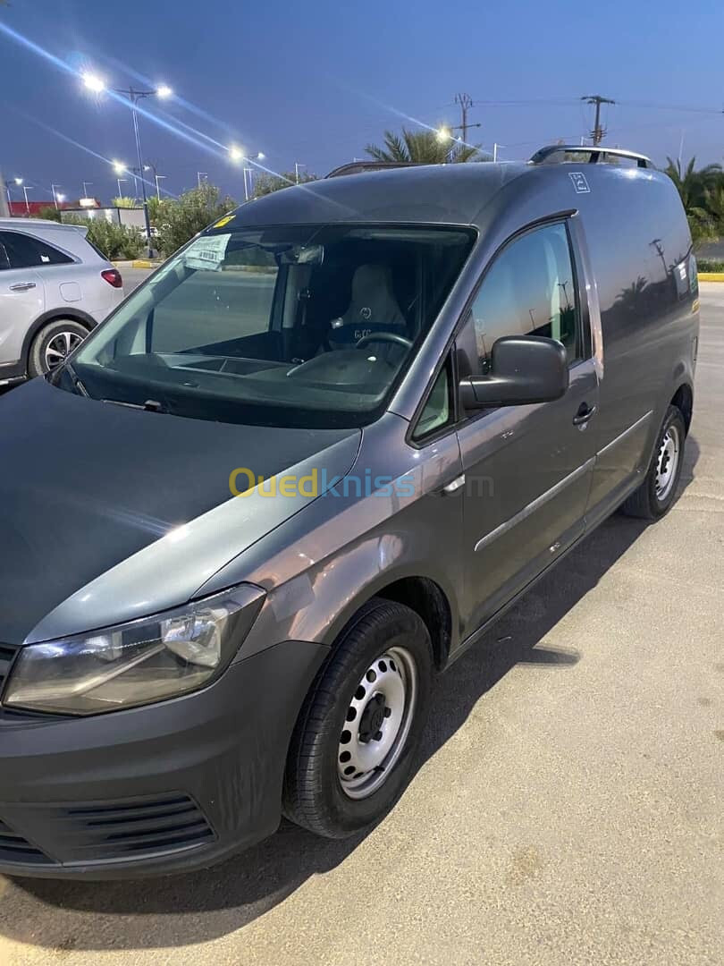 Volkswagen Caddy 2018 Business