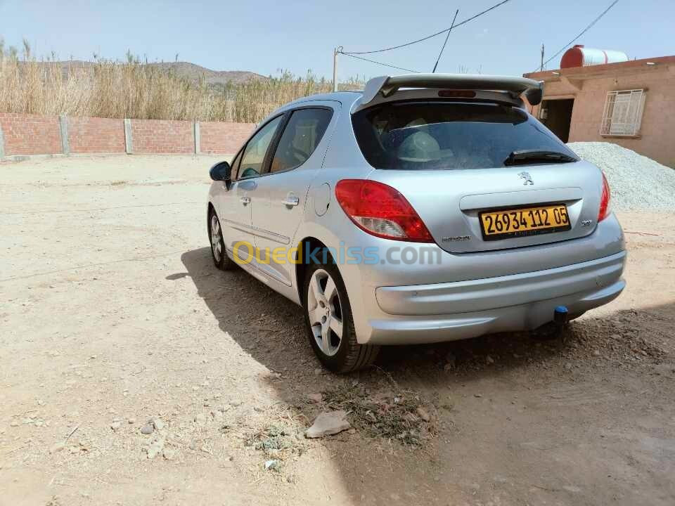 Peugeot 207 2012 