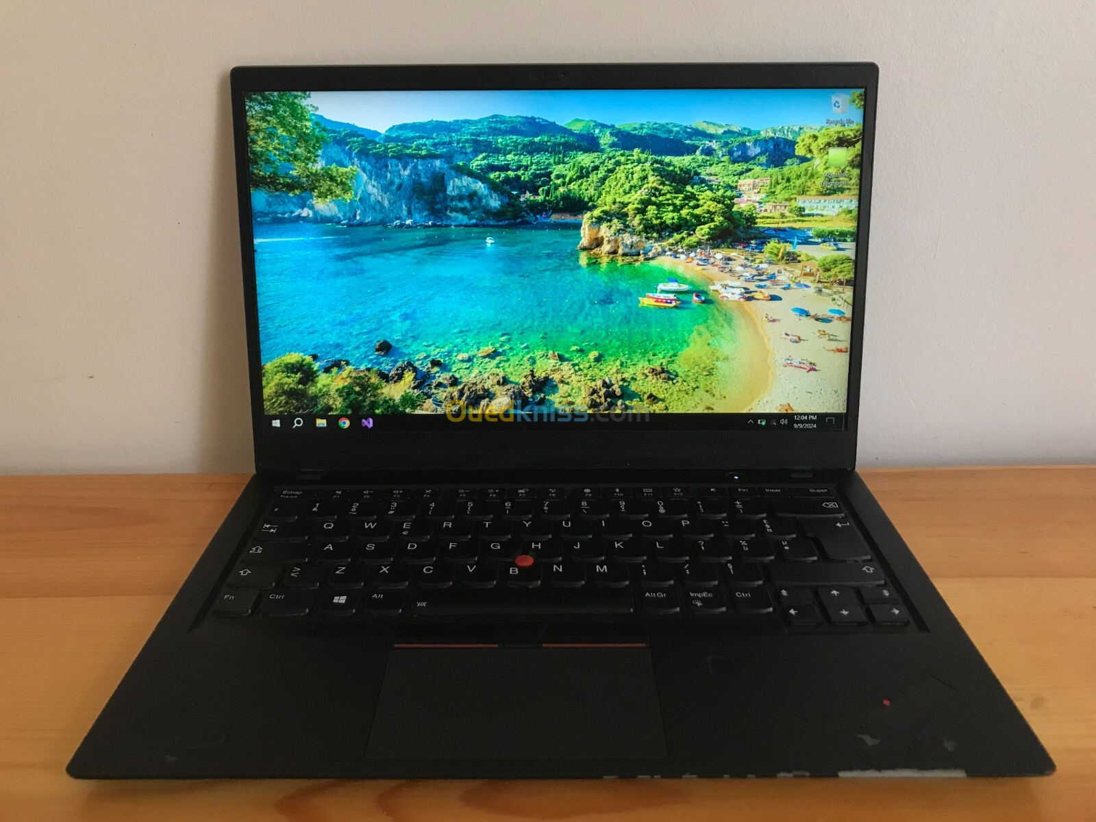 Lenovo ThinkPad X1 Carbon [16GB RAM / i5-8350U / 256GB SSD / Intel UHD Graphics 620]