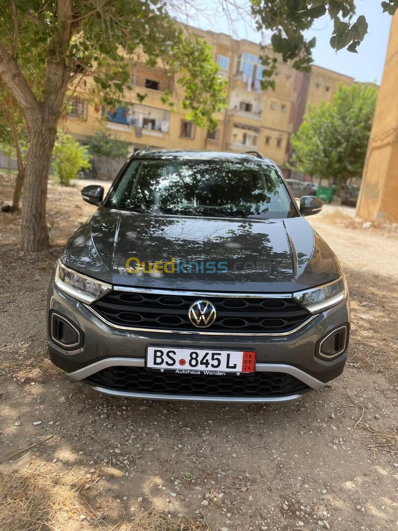 Volkswagen T-Roc 2023 Life