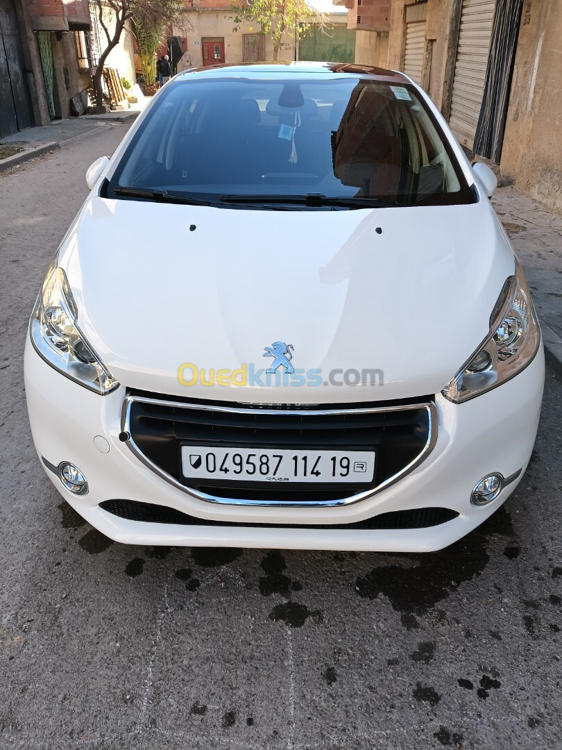 Peugeot 208 2014 Allure