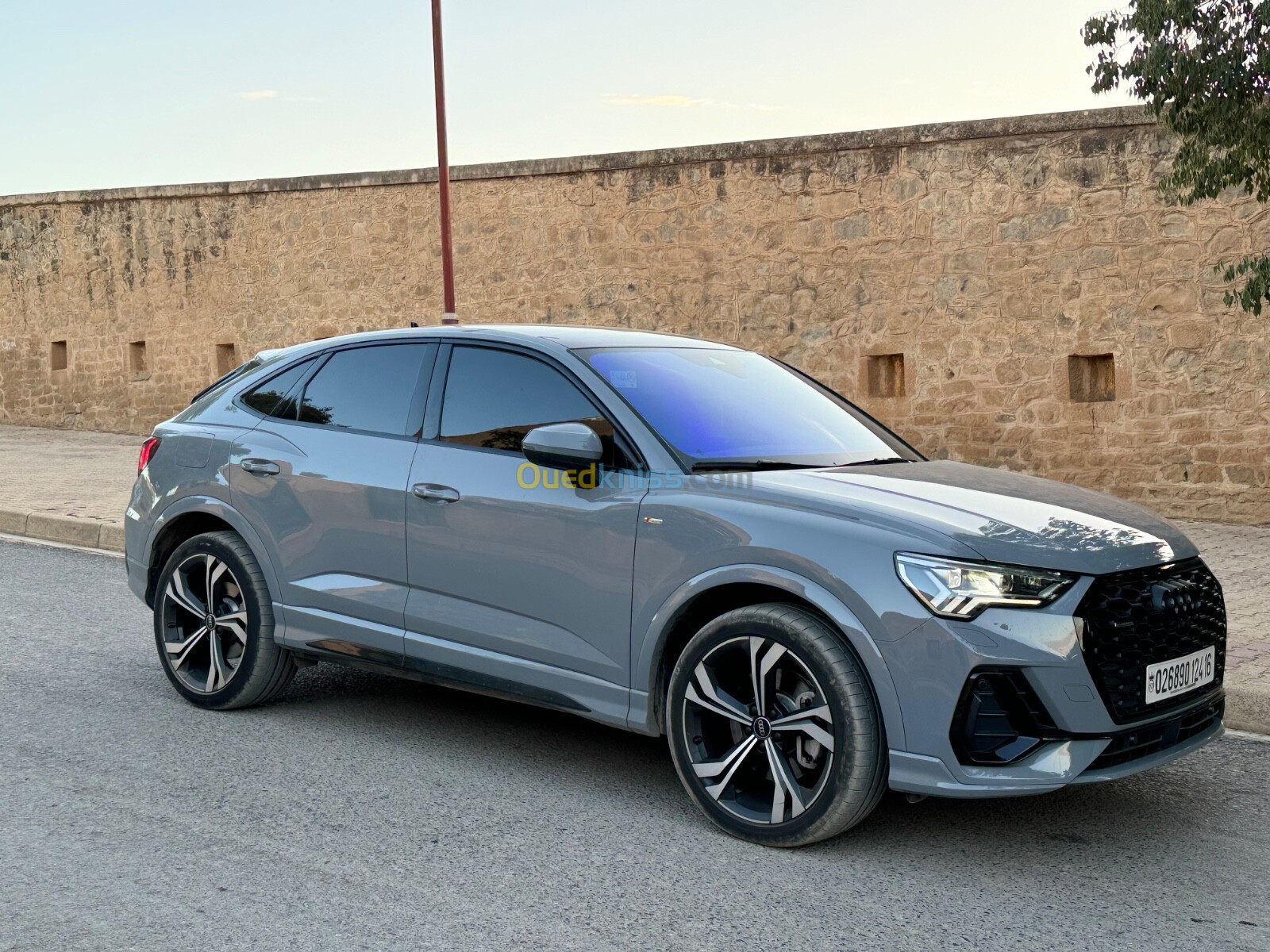 Audi Q3 2024 S-line