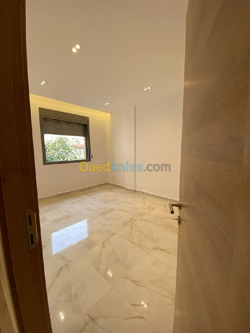 Vente Appartement F4 Alger El achour