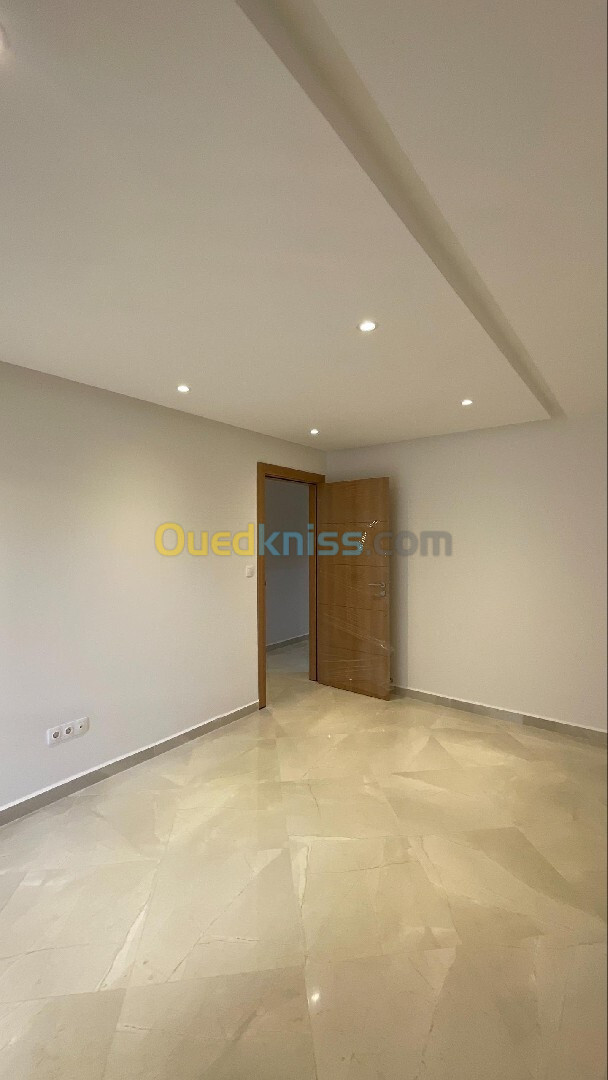 Vente Appartement F4 Alger El achour