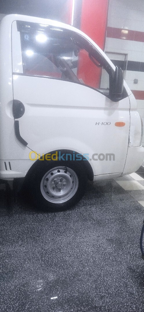 Hyundai H100 2011