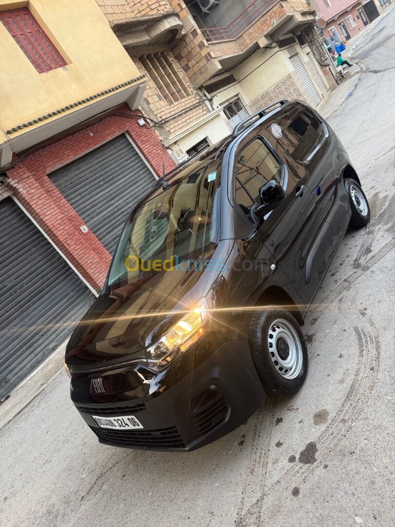 Fiat Doblo 2024 Italie