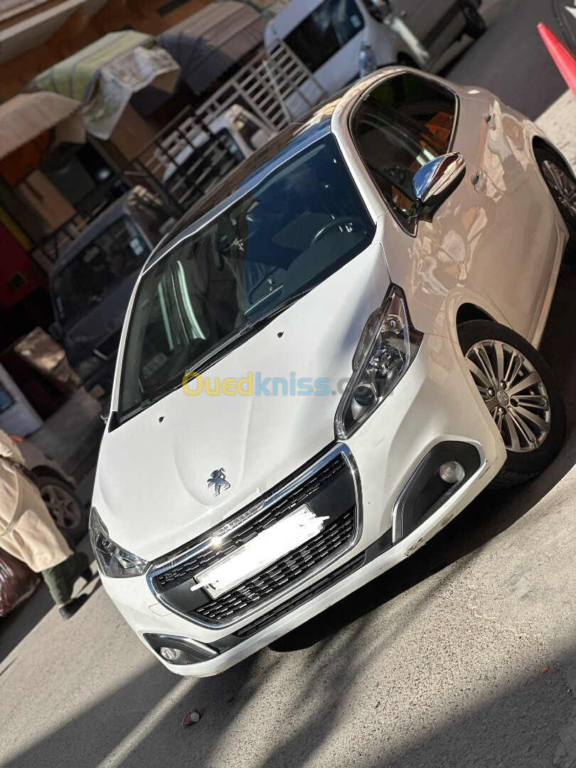 Peugeot 208 2019 Allure