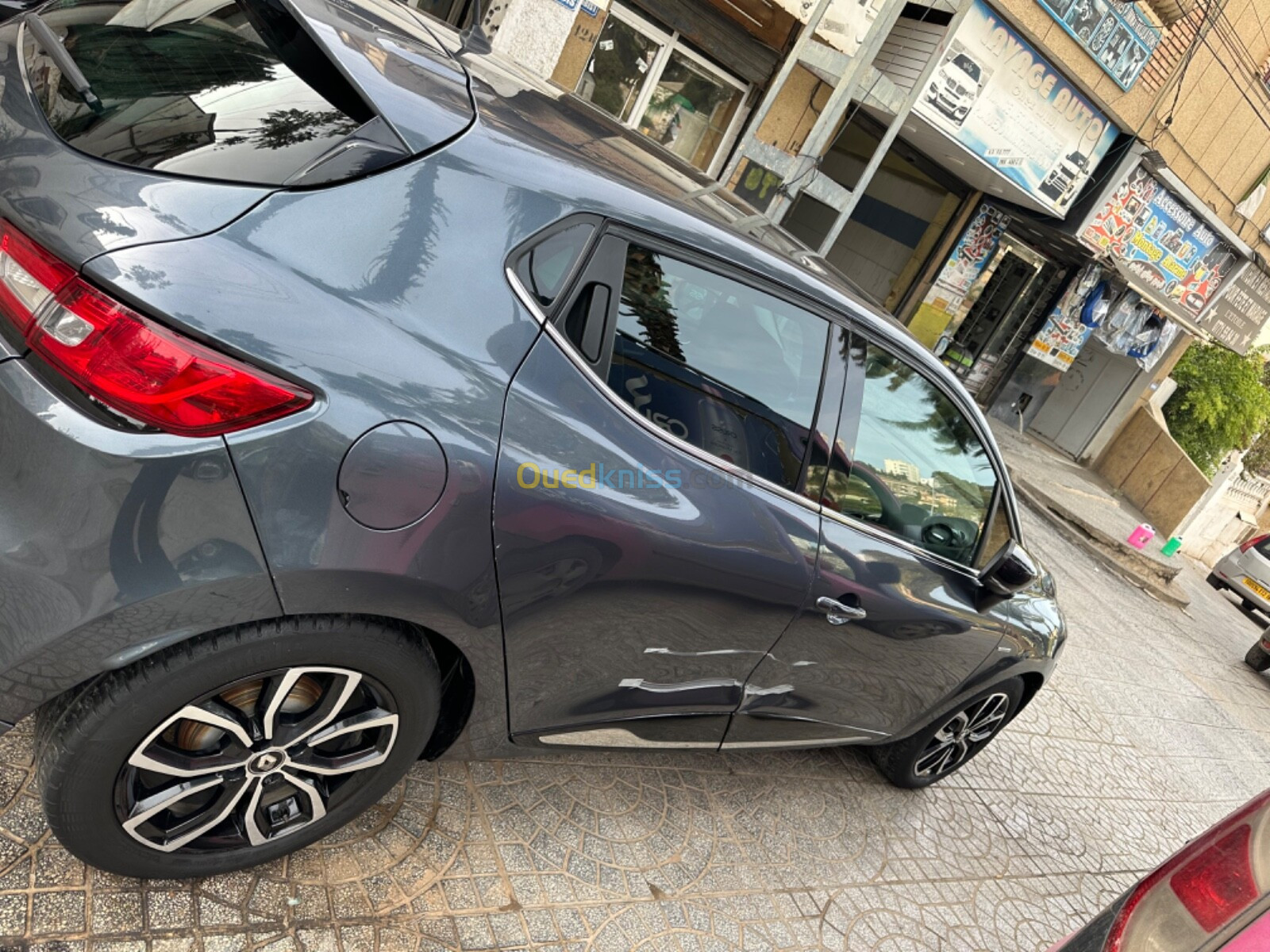 Renault Clio 4 2019 Limited 2