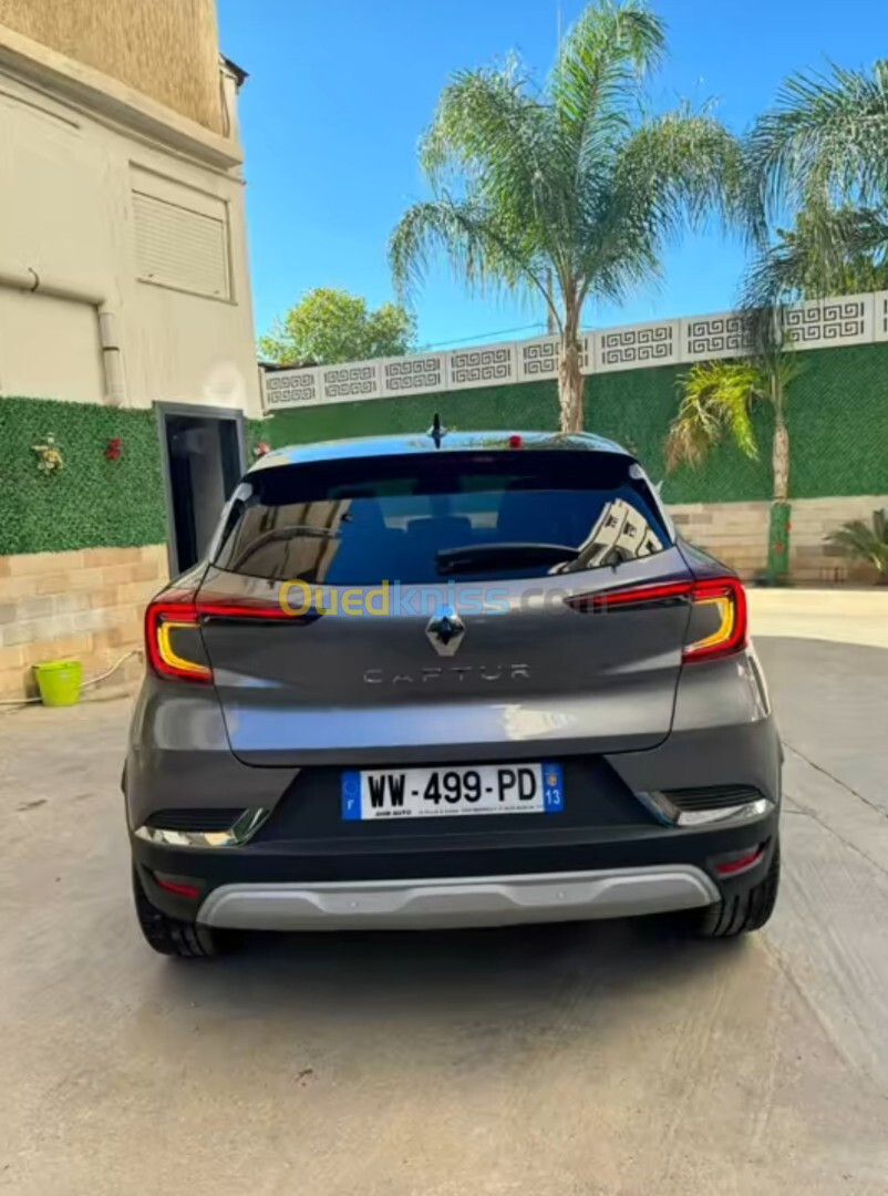 Renault Captur 2024 