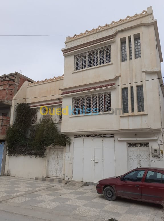 Location Niveau De Villa F3 Tébessa Tebessa