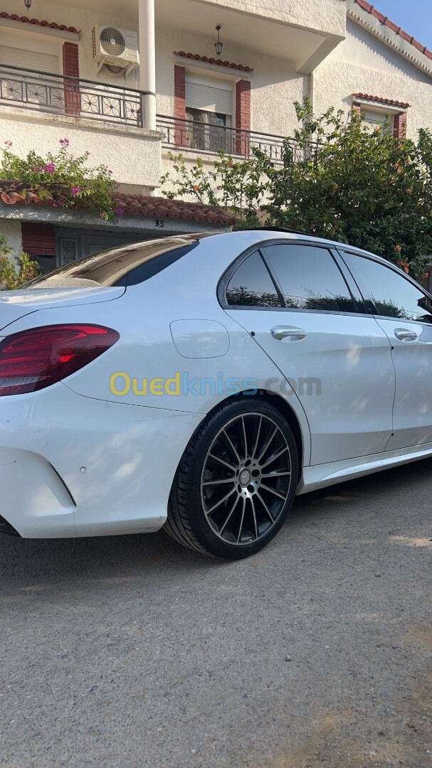 Mercedes Classe C 2015 220 AMG Line