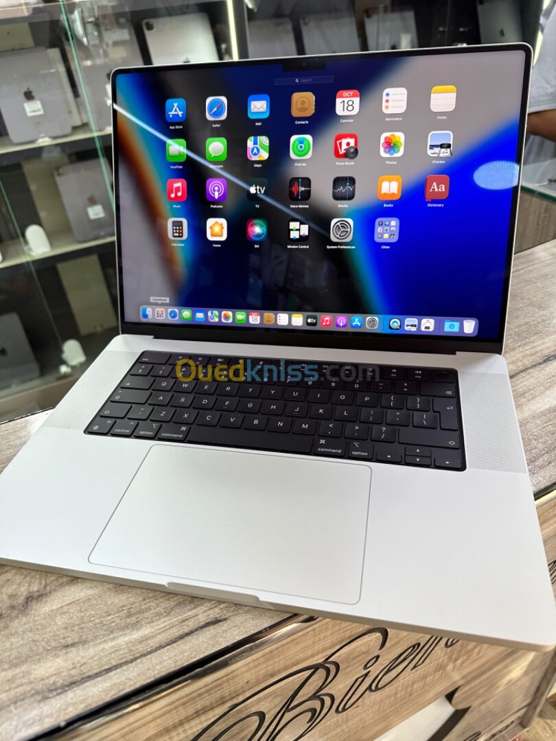 MacBook Pro M1 Pro 16" 16G 512G mdm état 20/20 