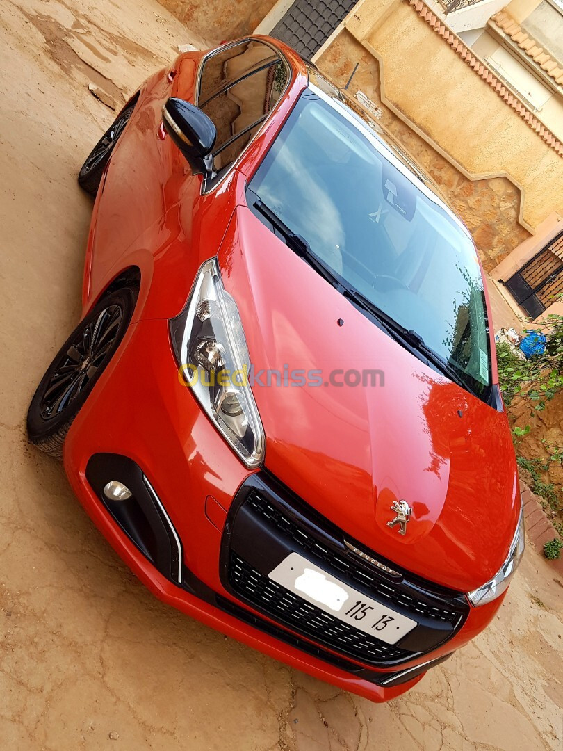 Peugeot 208 2015 Allure Facelift