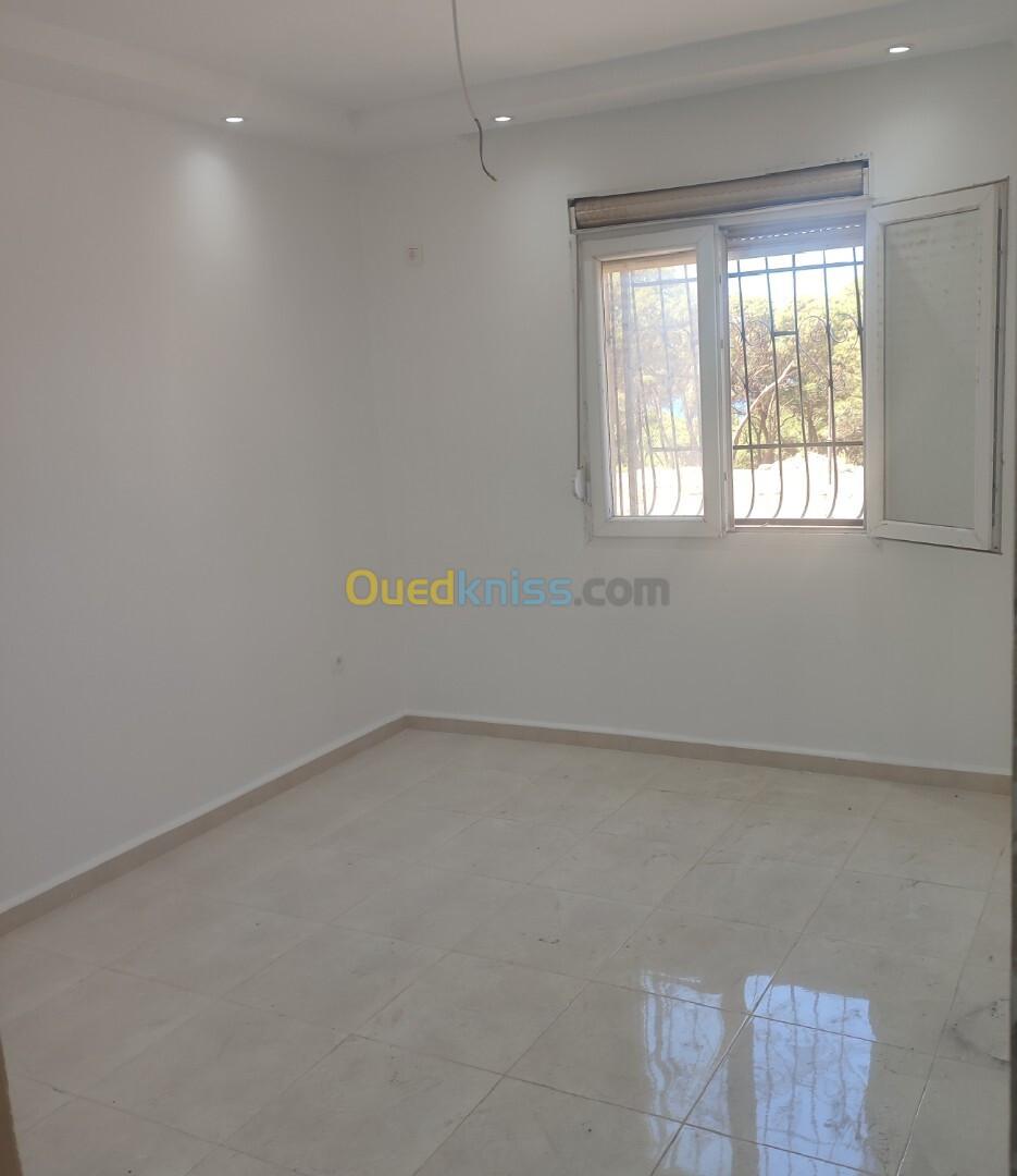 Location Appartement F3 Tipaza Douaouda