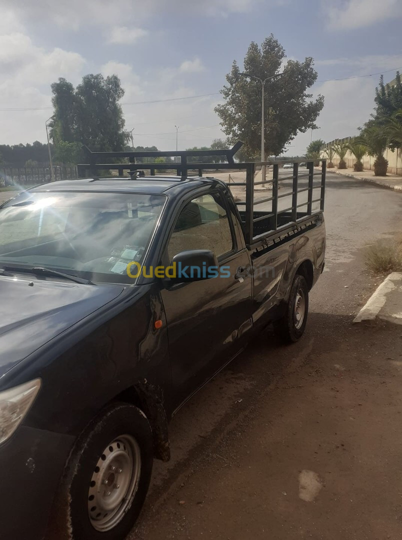 Toyota Hilux 2014 LEGEND SC 4x2