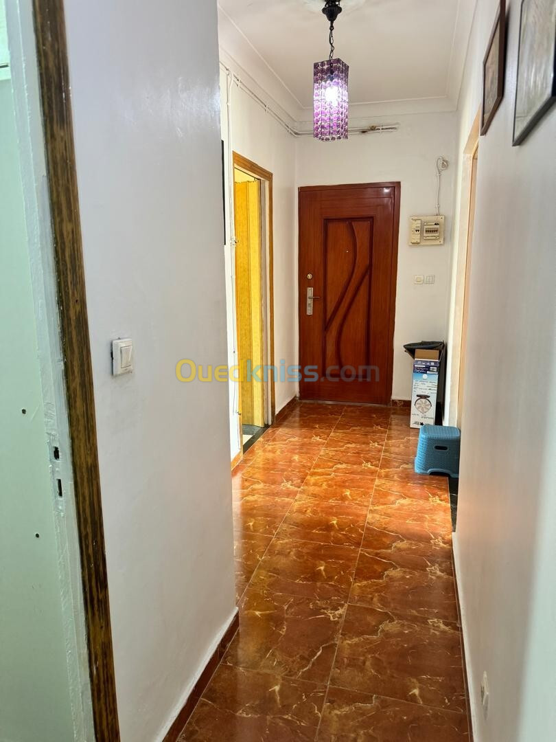 Location Appartement F3 Oran Bir el djir